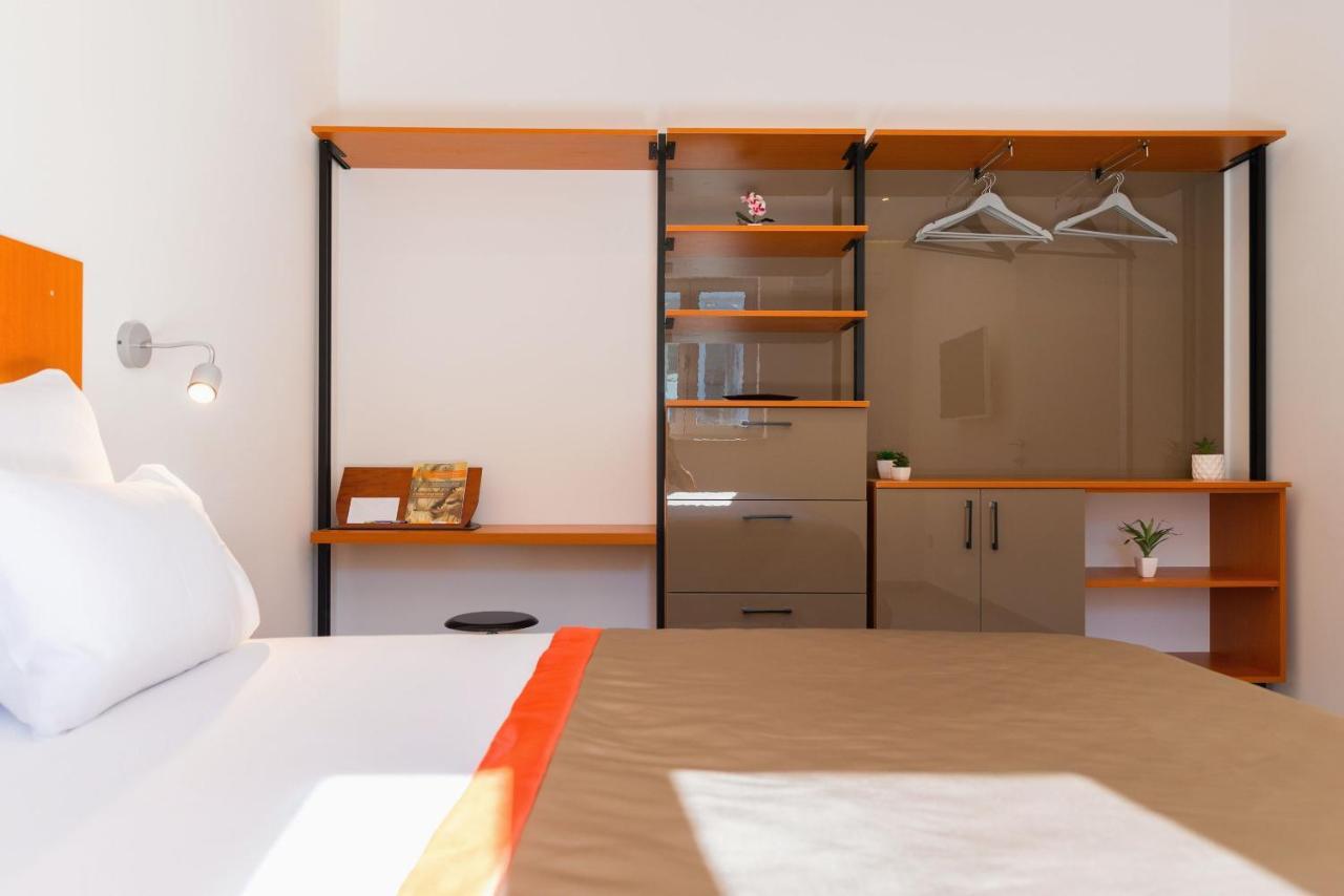 Beach Residences Caroline 赫瓦尔 外观 照片